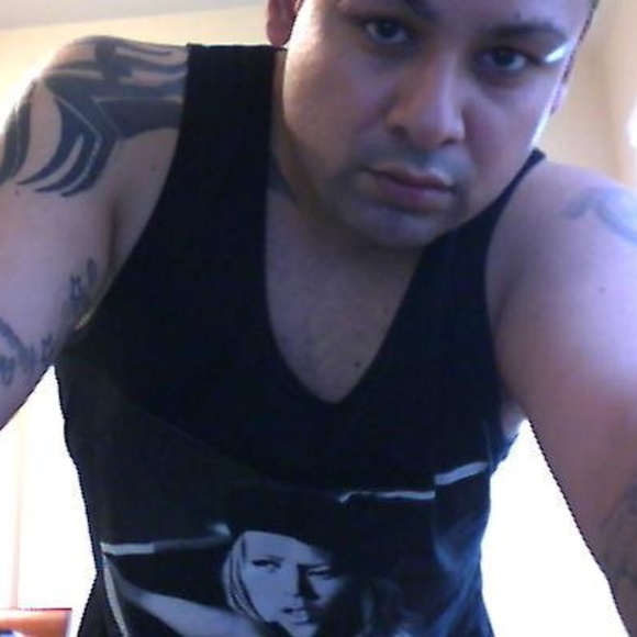 Meet your Posher, Jorge - Picture 2 of 8